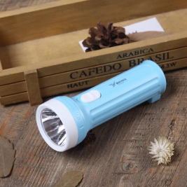 LED充电手电筒 CT2306